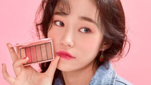 Read more about the article 5 Rekomendasi Merk Skincare Korea Untuk Remaja dan Produk Terbaiknya